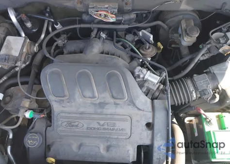 2004 Ford Escape Xlt from USA, damaged, VIN 1FMYU93114KA54932